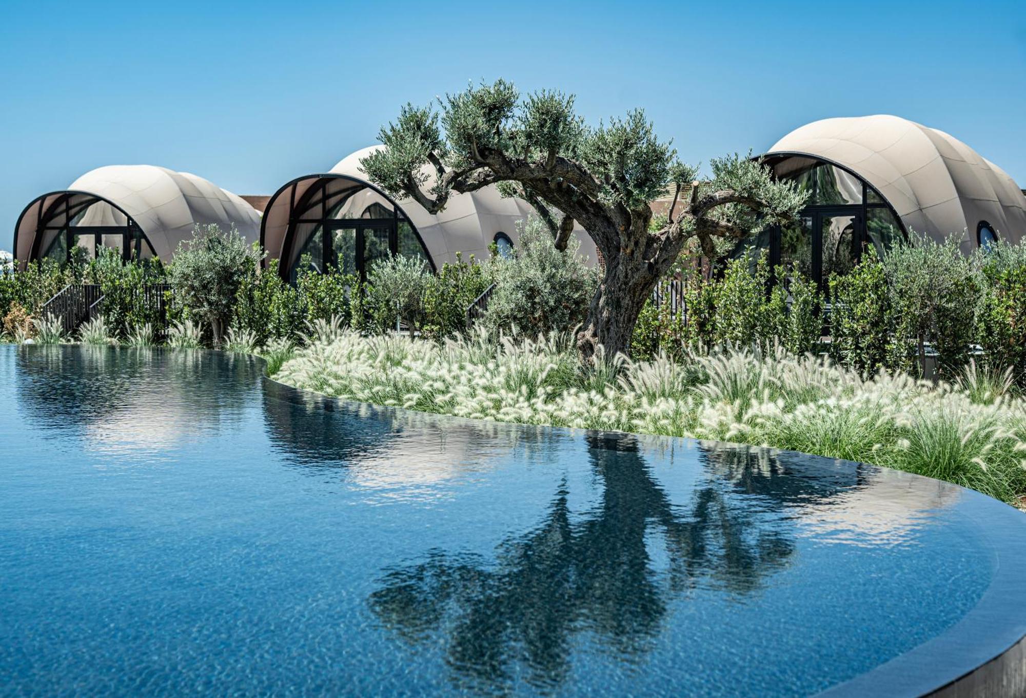91 Athens Riviera, The Resort Exterior photo