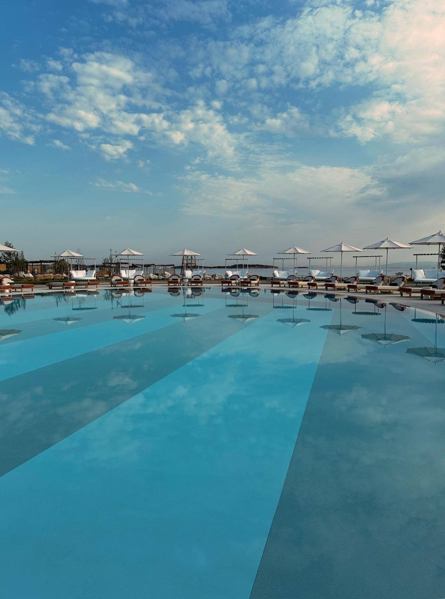 91 Athens Riviera, The Resort Exterior photo