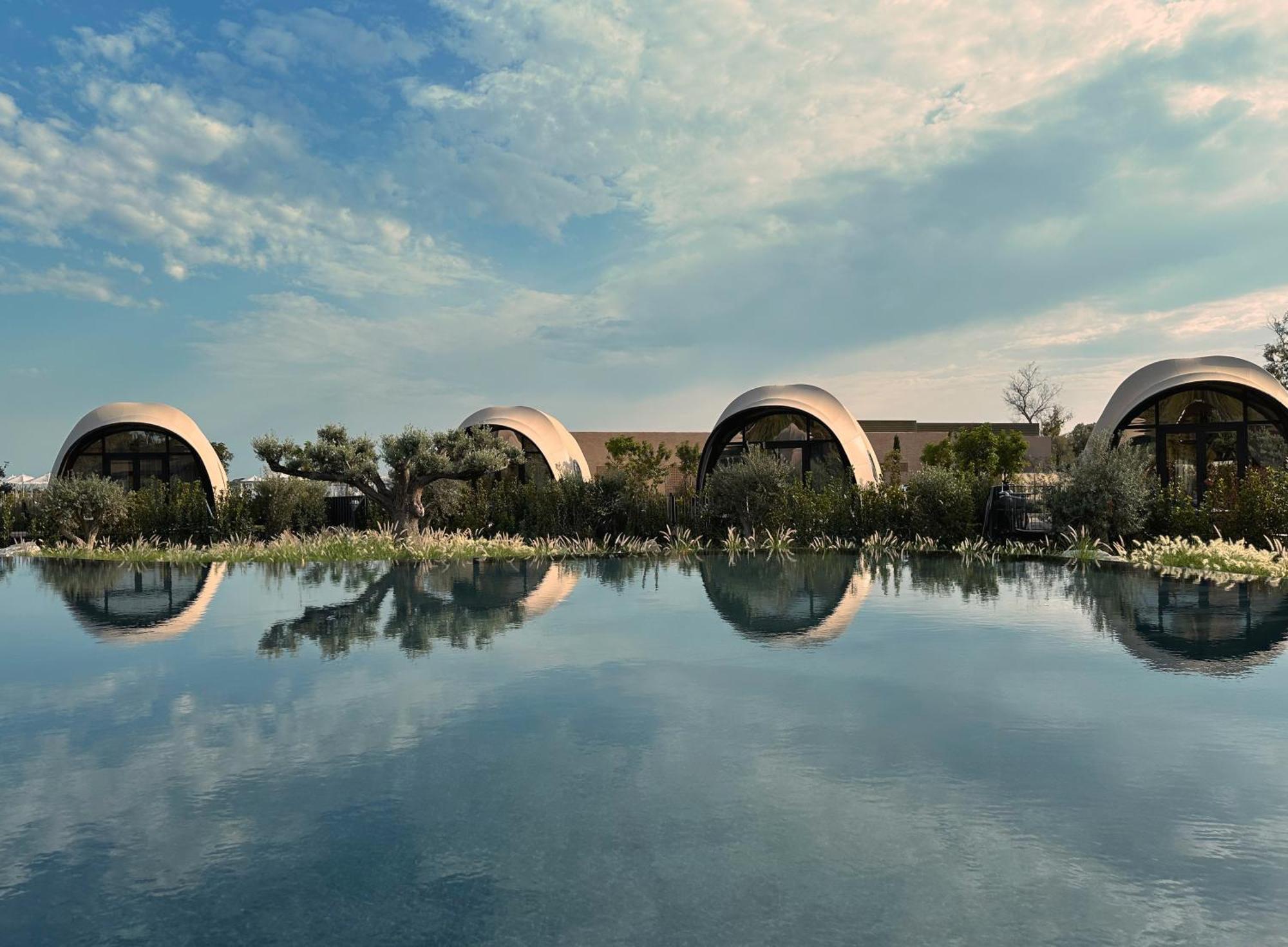 91 Athens Riviera, The Resort Exterior photo